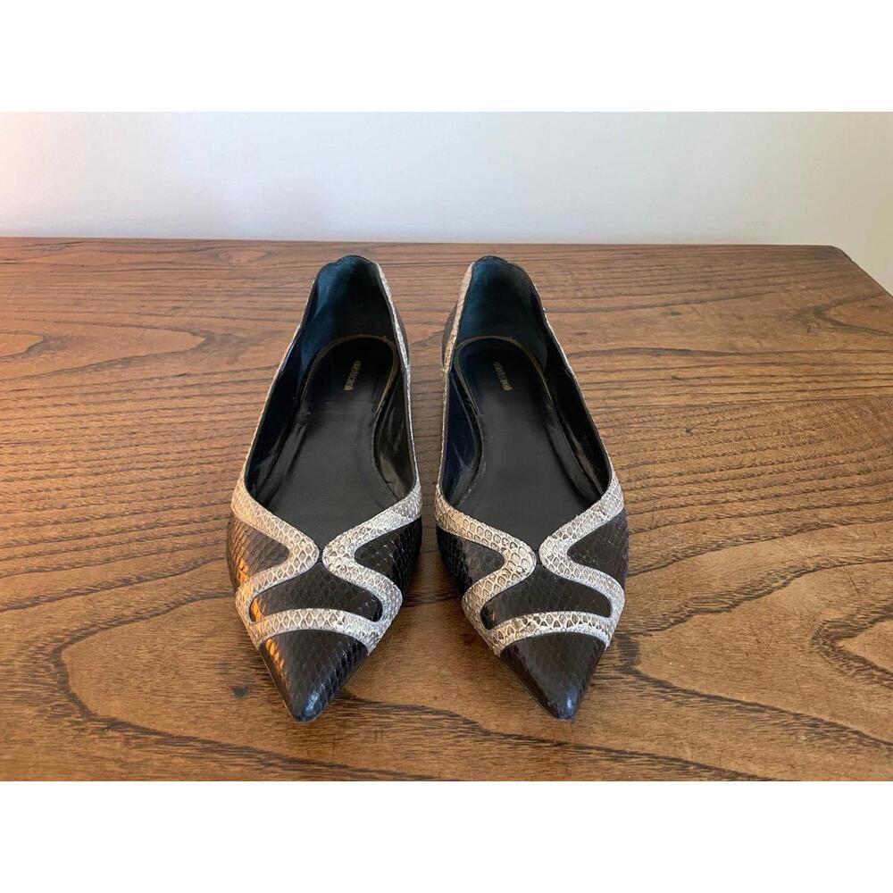 Roberto Cavalli Black & Snake Embossed Pointed-Toe Flats – Size 41